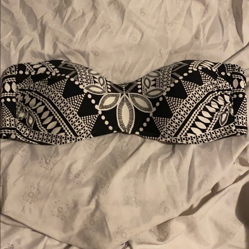 Swim suit top